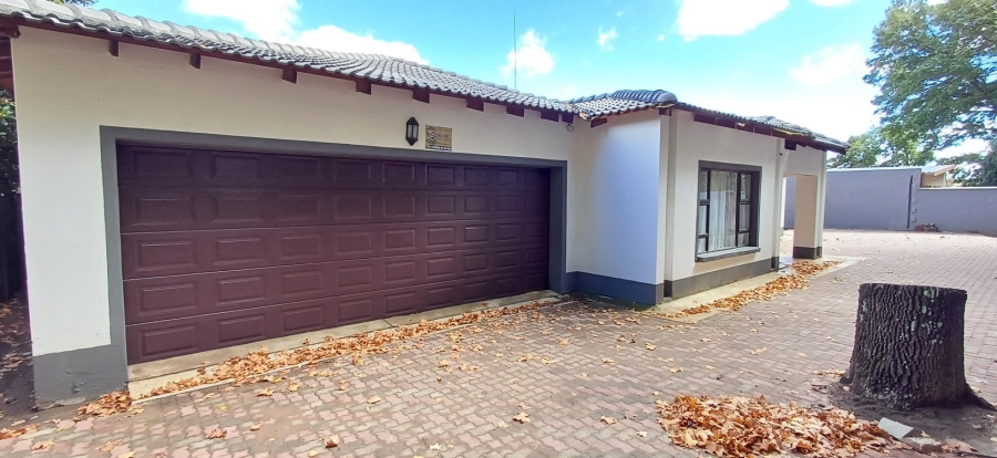 5 Bedroom Property for Sale in Panorama Free State